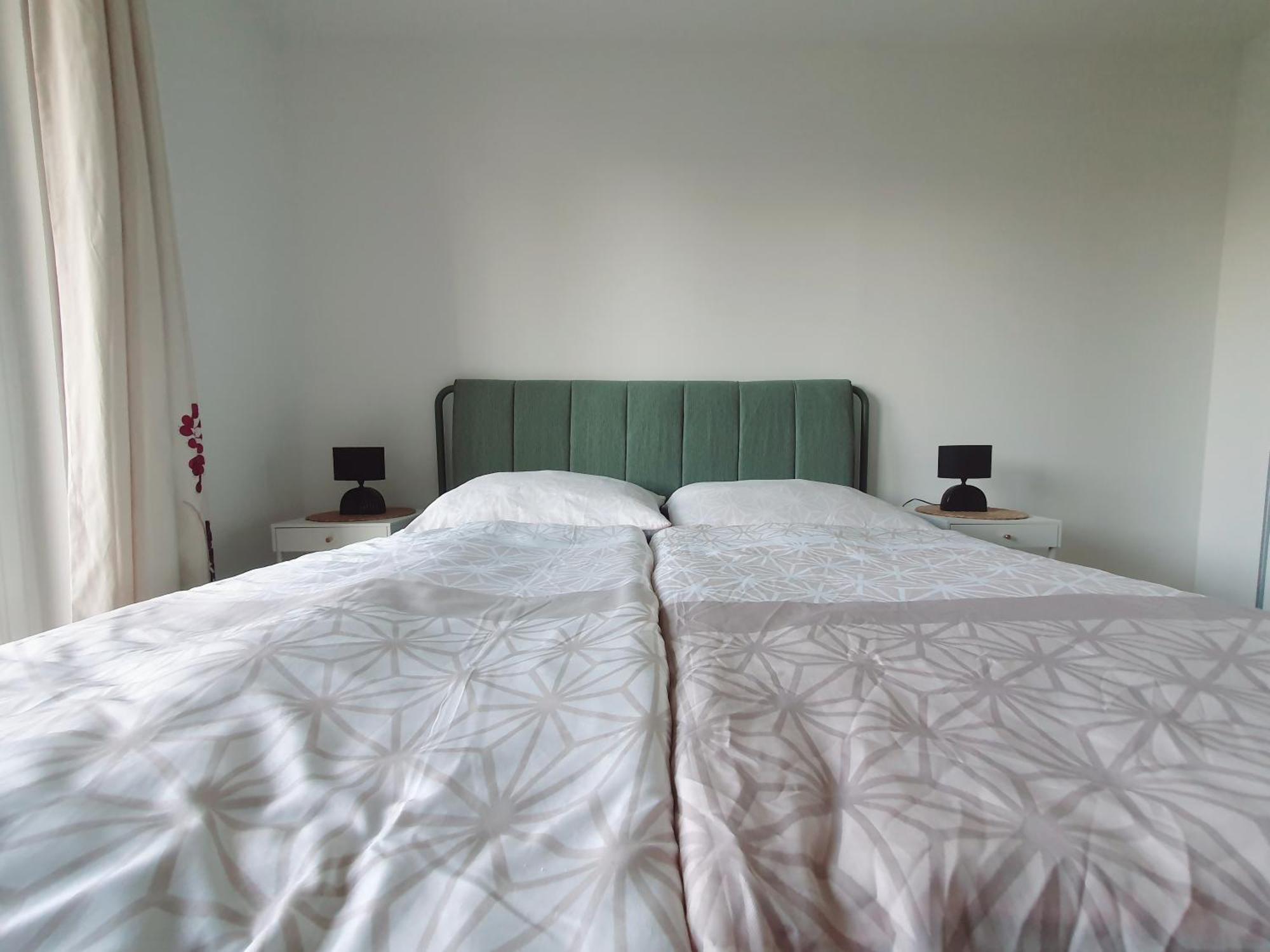 וינה Near Lake One Bedroom Cute Apartment מראה חיצוני תמונה