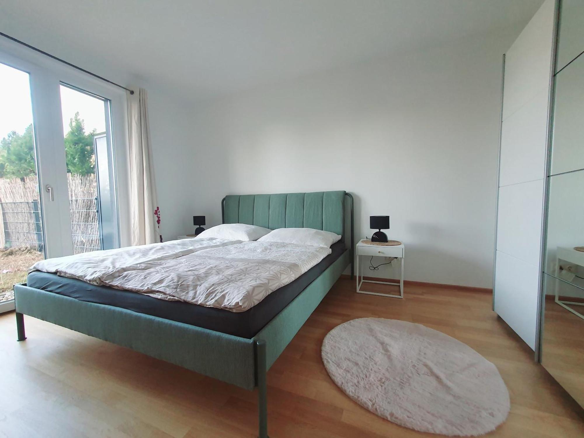 וינה Near Lake One Bedroom Cute Apartment מראה חיצוני תמונה