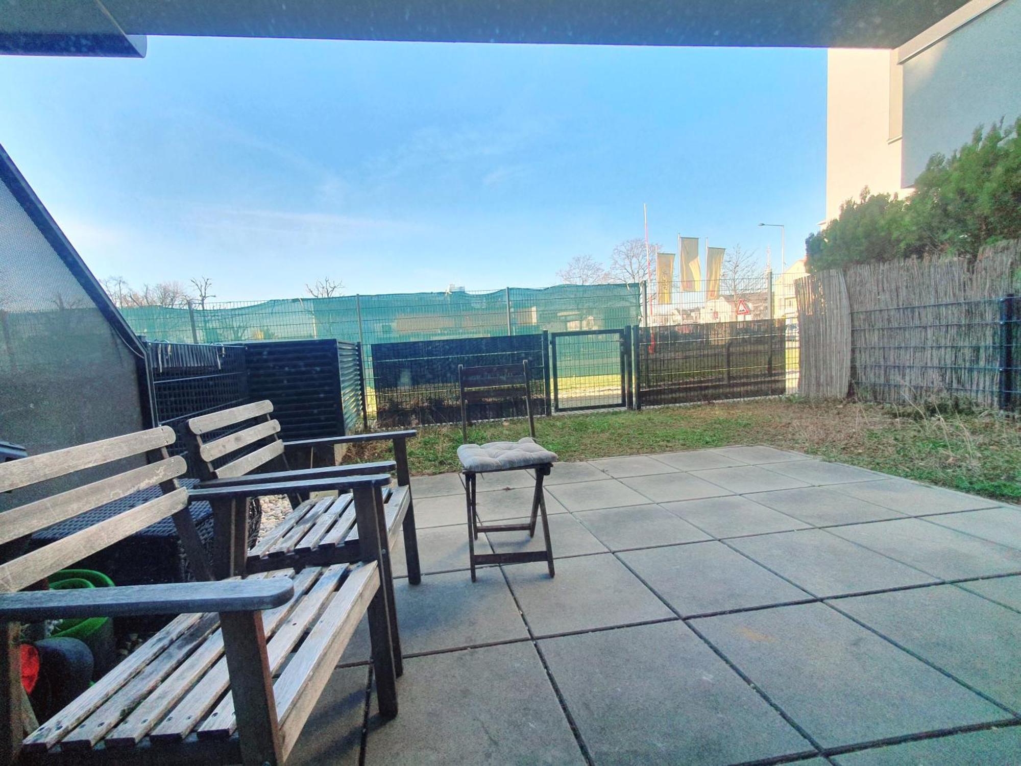וינה Near Lake One Bedroom Cute Apartment מראה חיצוני תמונה